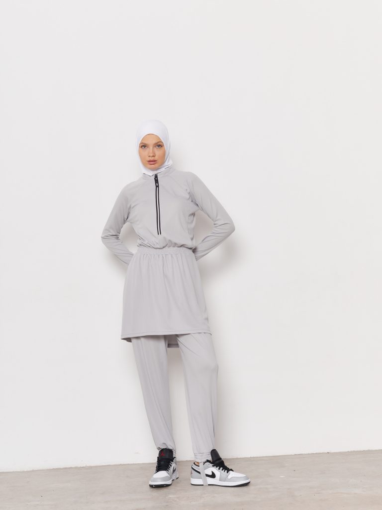 Спортивный костюм "Pantera", серый