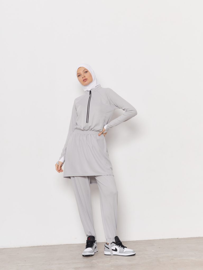 Спортивный костюм "Pantera", серый