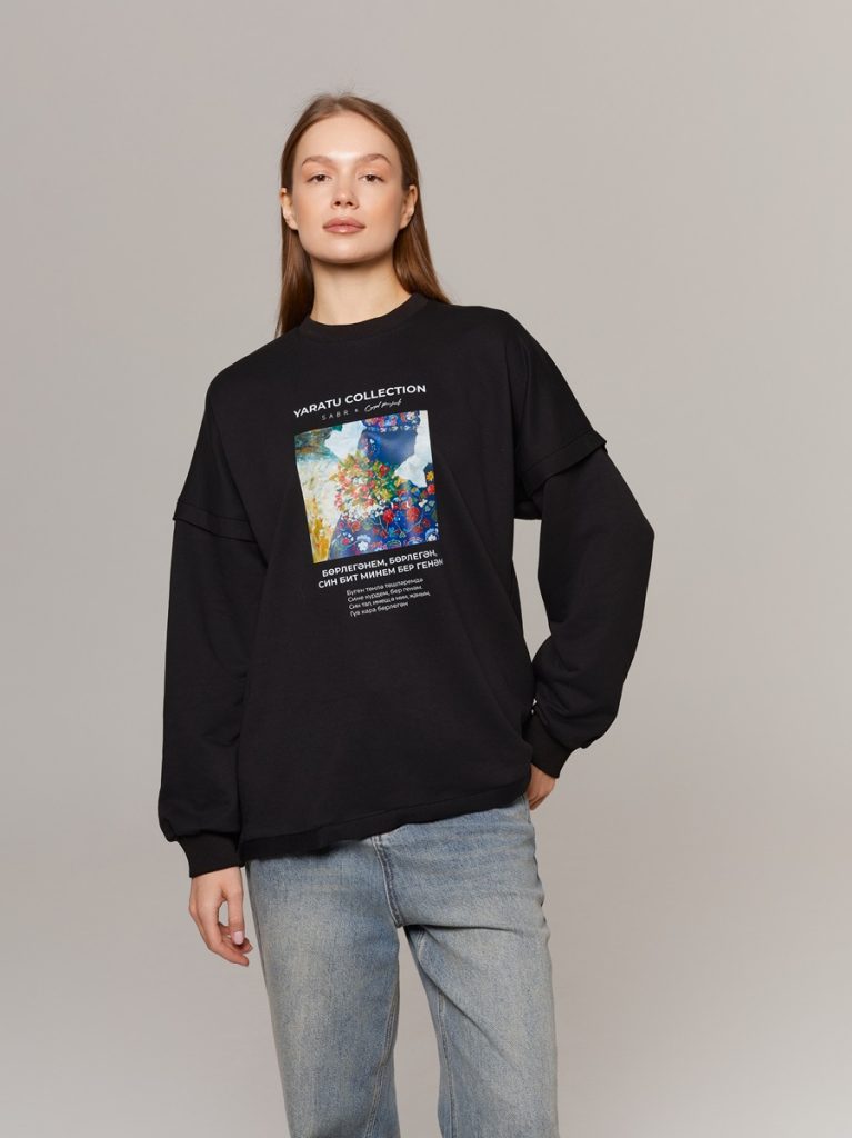 YARATU Свитшот "Берлегэн", черный