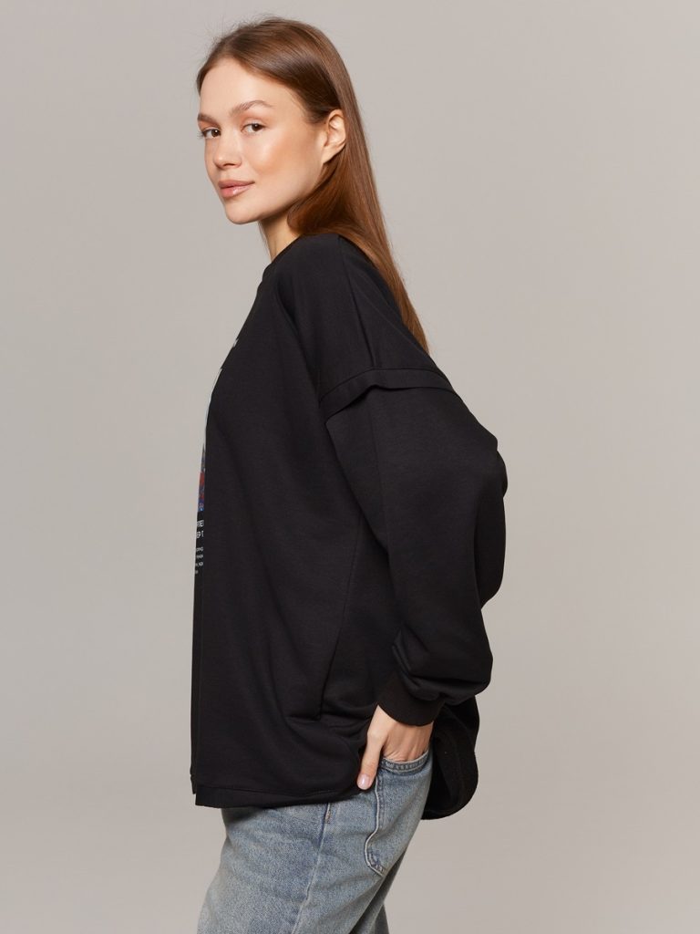 YARATU Свитшот "Берлегэн", черный