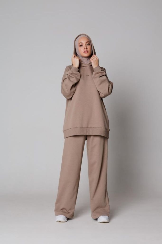 Брюки-джоггеры  «Nube» широкого кроя, амфора