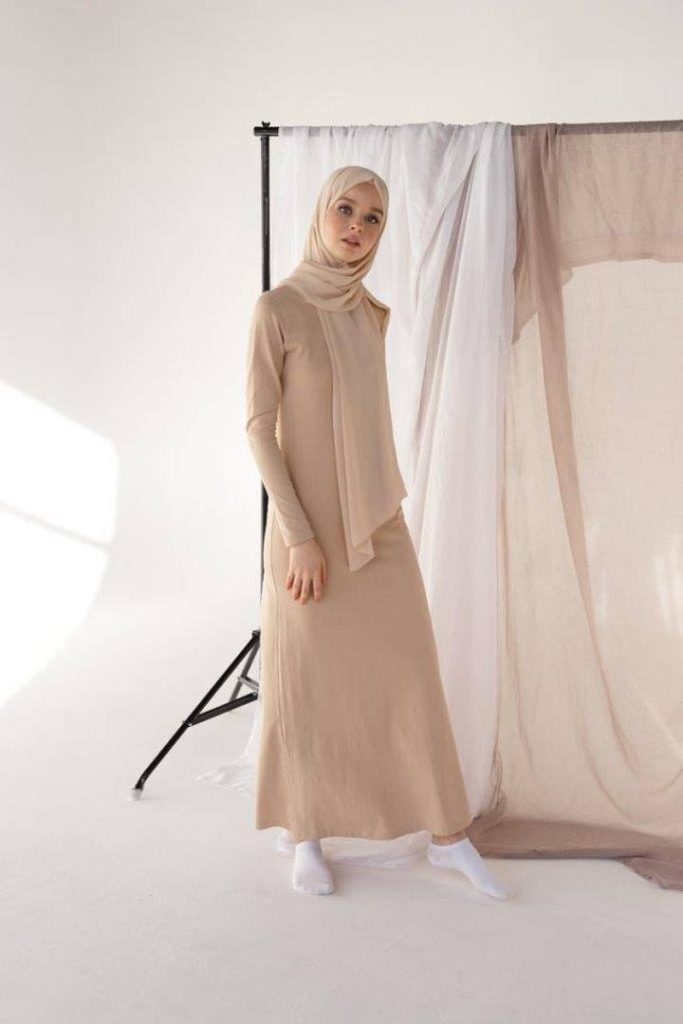 Платье пенье, бежевый